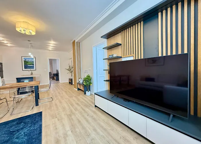 President Bestern Apartman